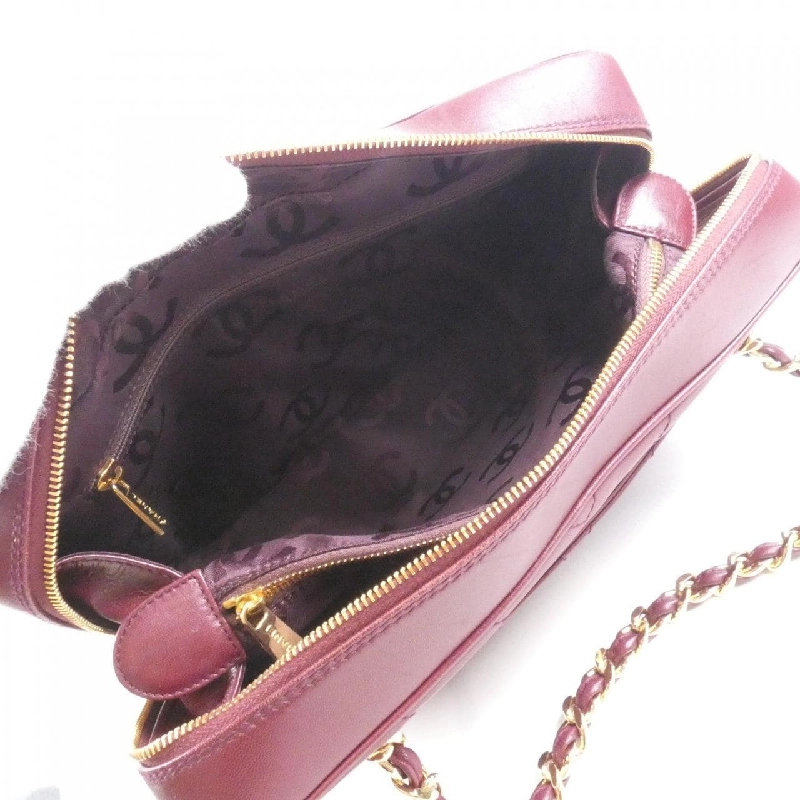 Túi xách chéo Chanel 612277