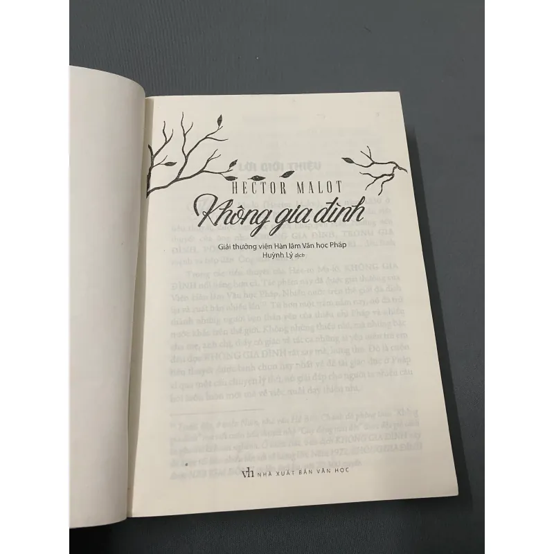 Không gia đình 929661