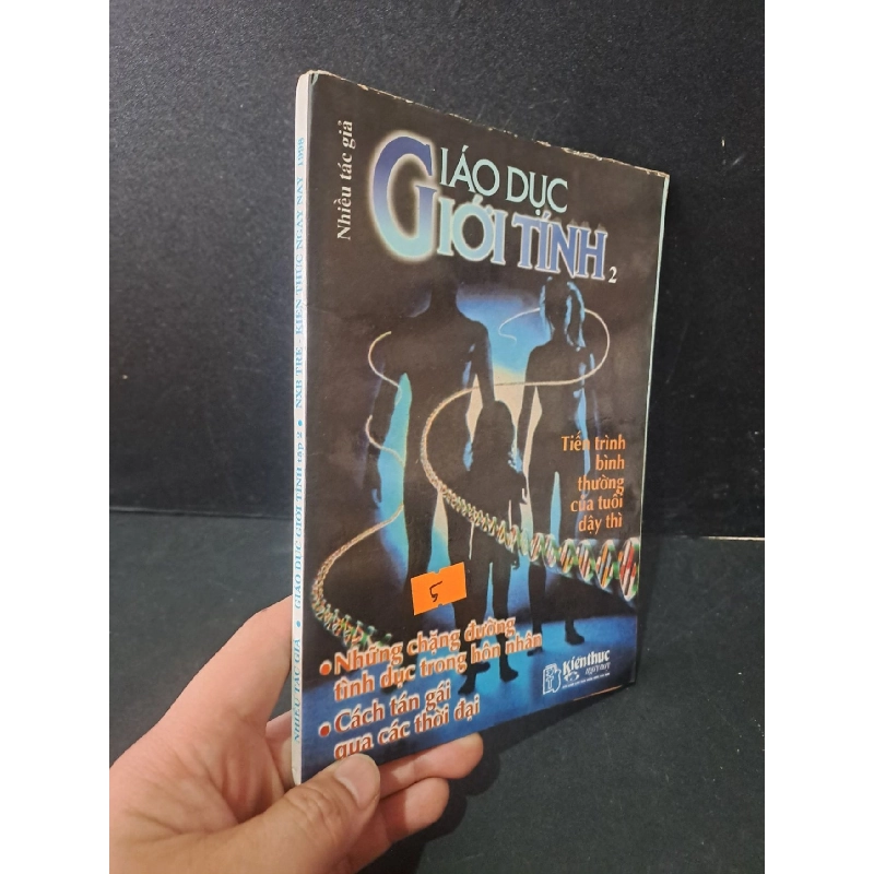 Giáo dục giới tính tập 2 mới 80% bẩn bìa, ố vàng, có chữ ký 1998 Nhiều tác giả HCM1604 SỨC KHỎE - THỂ THAO 918963