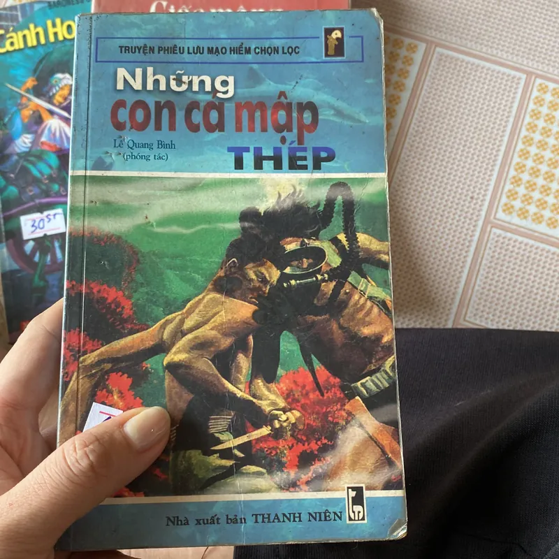 Những con cá mập thép  603705