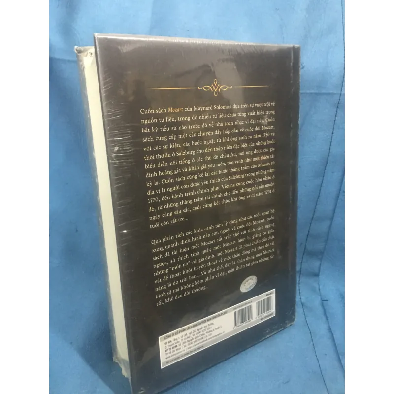 Mozart - sách về nhà soạn nhạc vĩ đại 1000164