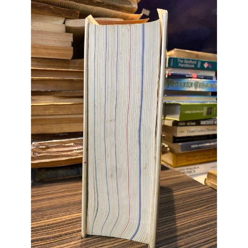 Le Petit Larousse Illustre 738431
