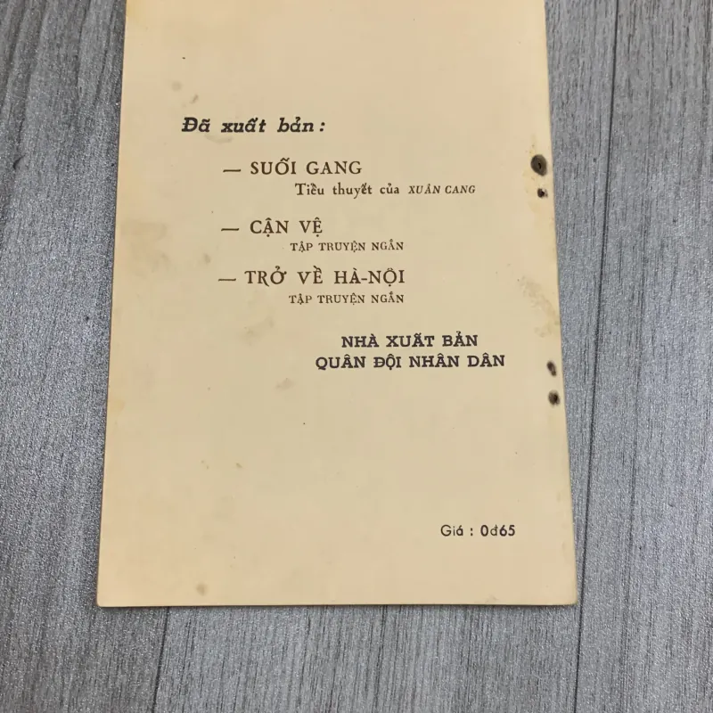 Gạo địch hậu tập truyện. 1961. 10a1 1025678