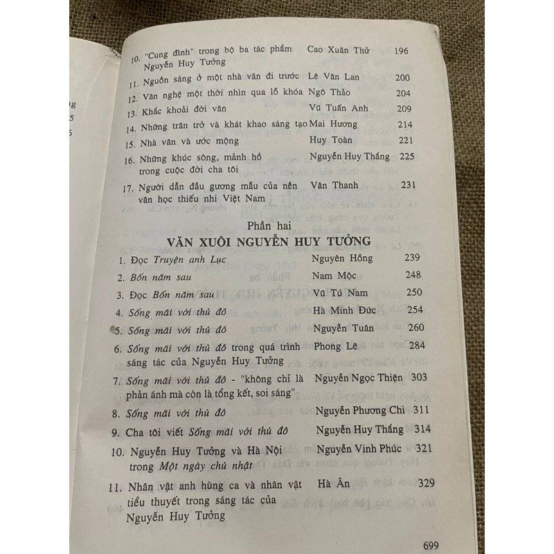 Nguyễn Huy Tưởng : Tác gia và tác phẩm; sách khổ lớn ; 2007 451963