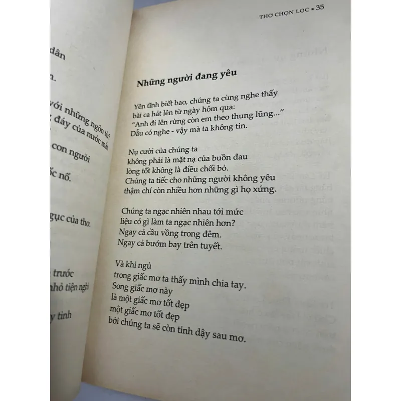 có chữ ký dịch giả TẠ MINH CHÂU - Thơ chọn lọc - Wisława Szymborska -NOBEL VĂN CHƯƠNG 1996 1058565