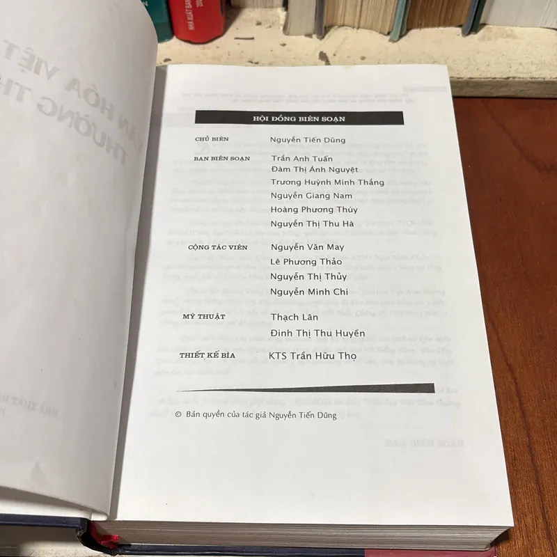 [Chữ Ký Tác Giả] - II Sách Hay: Văn Hoá Việt Nam Thường Thức - TS Nguyễn Tiến Dũng - 2005 727898