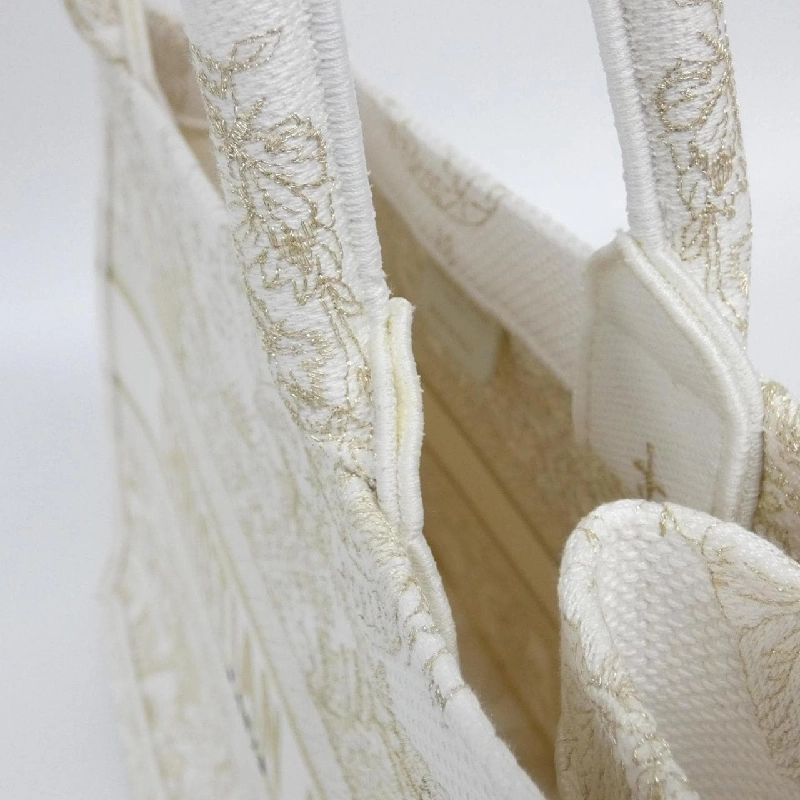 CHRISTIAN DIOR BUTTERFLY AROUND THE WORLD Túi Dior Book Tote Medium M1296ZESV 608936