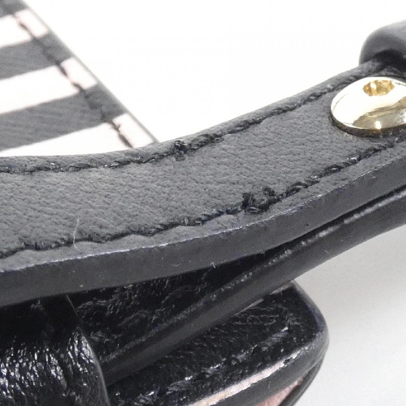 Túi xách vai Salvatore Ferragamo 22 0257 - Hàng hiệu Authentic 768065