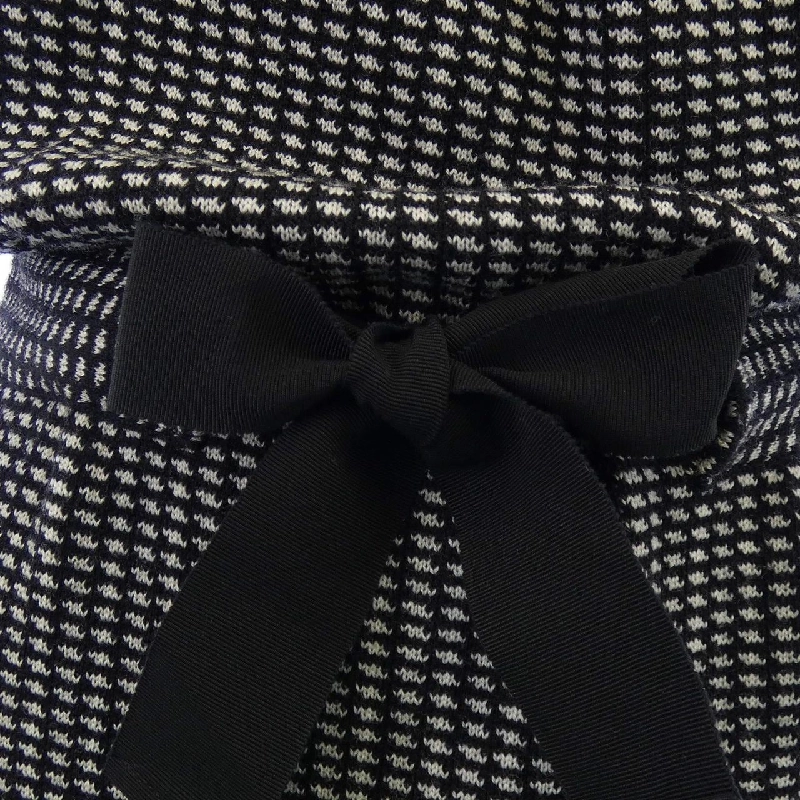 クリスチャンディオール CHRISTIAN DIOR 9A24635AM512 Váy - Hàng hiệu Chính hãng 813740