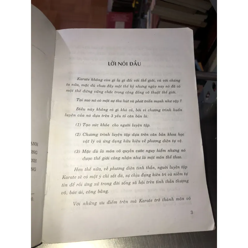 Karate-ka thượng đẳng - Hồ Hoàng Khánh 977073