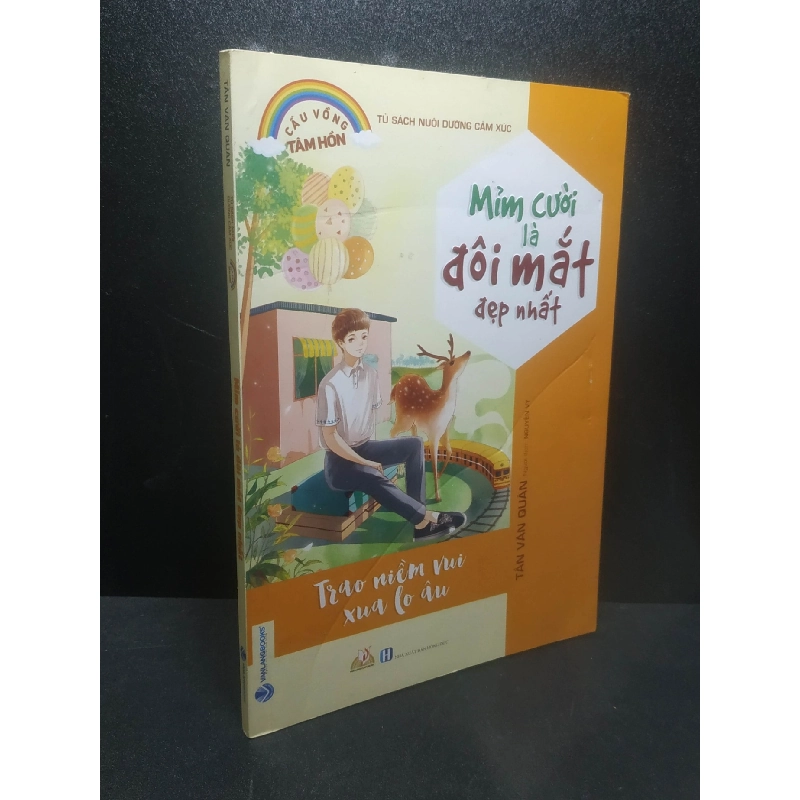 Mỉm cười là đôi mắt đẹp nhất 2020 - Tần Văn Quân new 90% HCM1907 911729