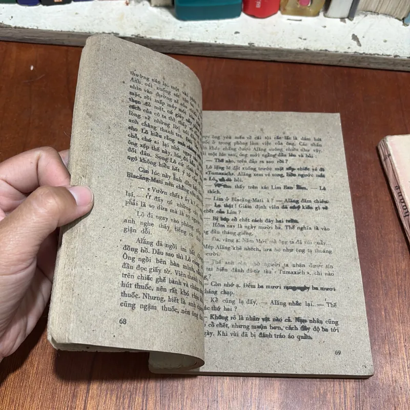 II Sách 8x: Âm Mưu Hội Tam Hoàng (2 Tập) - A. LÊVIN - 1985 800356