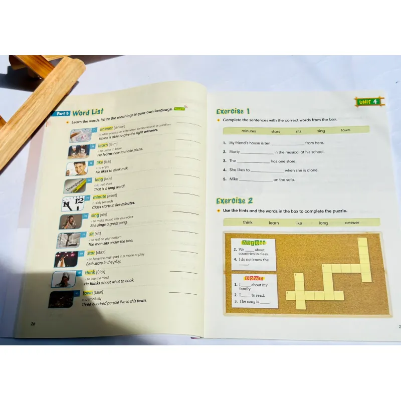 Bộ sách 1000 basic English words (4 cuốn) 732947