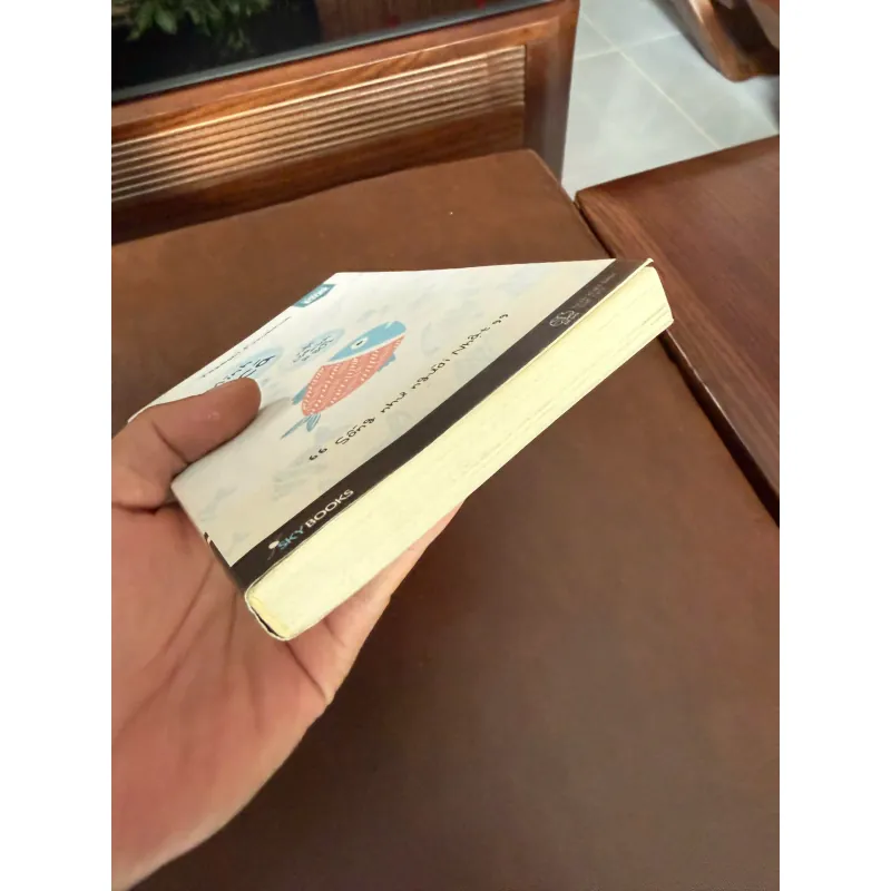 Mình Là Cá, Việc Của Mình Là Bơi – Sống Như Người Nhật Để Bình An & Hạnh Phúc- K5 1035170