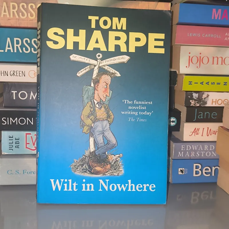 Ngoại văn cũ giá rẻ Tom Sharpe  932798
