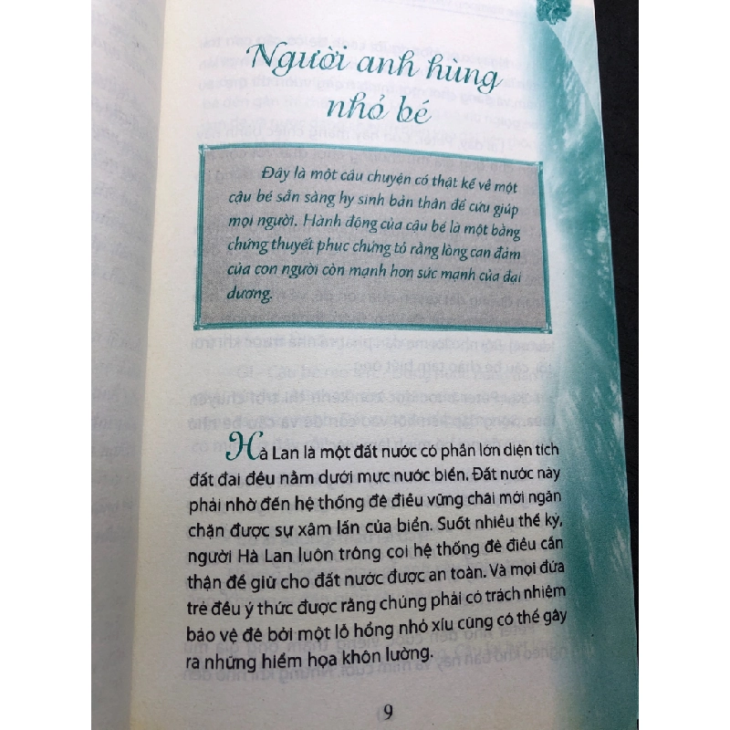 Tuyển tập truyện hay dành cho thiếu nhi tập 1 2 3 4 2013 mới 85% bẩn nhẹ William J.Bennett HPB0508 VĂN HỌC 196167