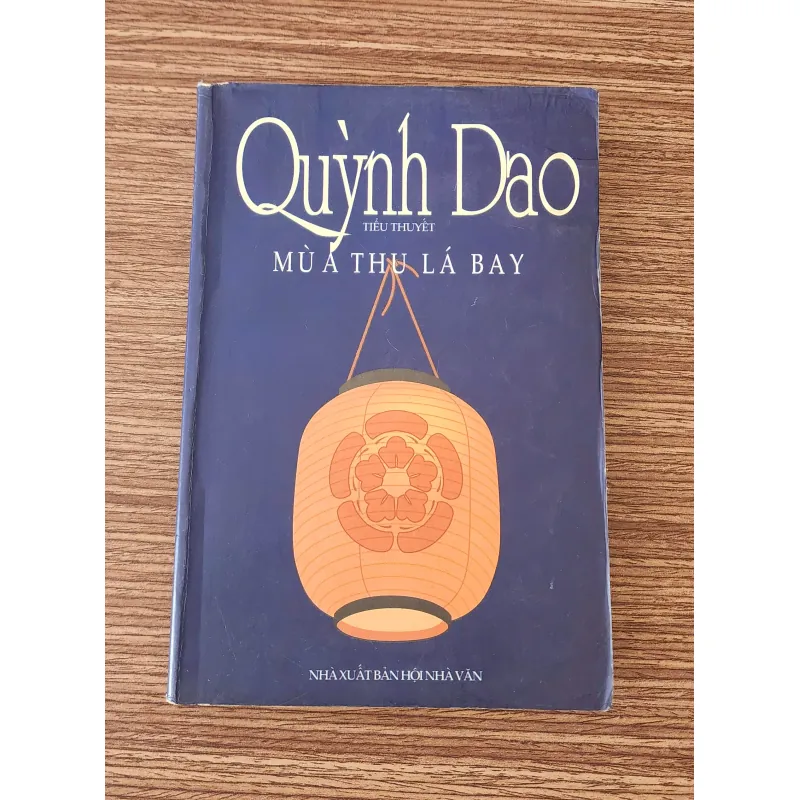 Tiểu thuyết MÙA THU LÁ BAY (Quỳnh Dao) - 418 trang 778227