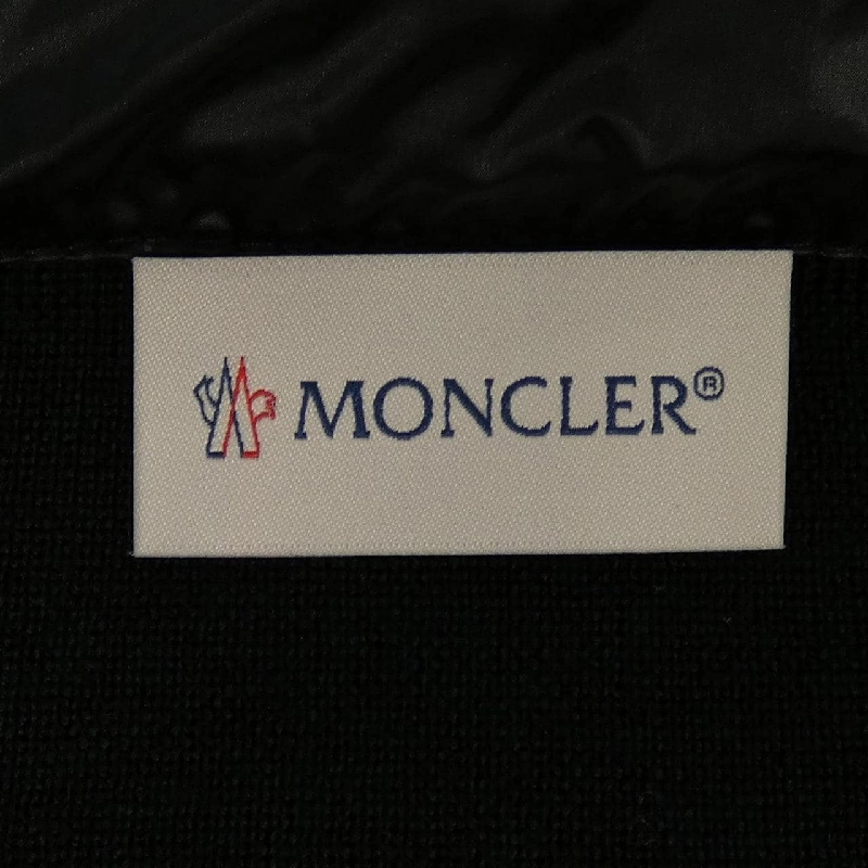 Moncler MONCLER 10919B00016 M1131 Áo khoác lông - Hàng hiệu Chính hãng 892298