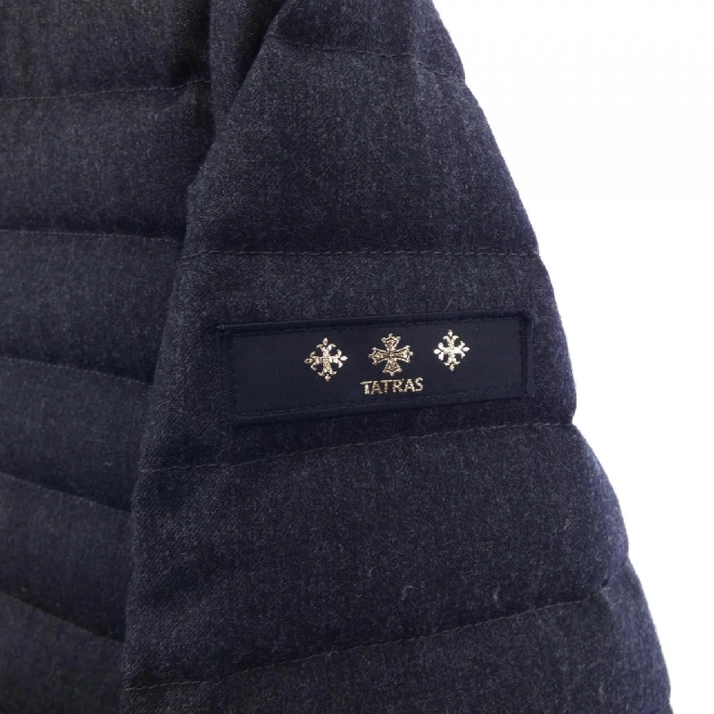 【Mã giảm giá】Áo khoác lông vũ TATRAS 641450