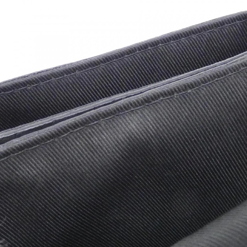 Túi đeo vai Louis Vuitton Monogram S Lock Vertikal Wearable Wallet M81524 613634