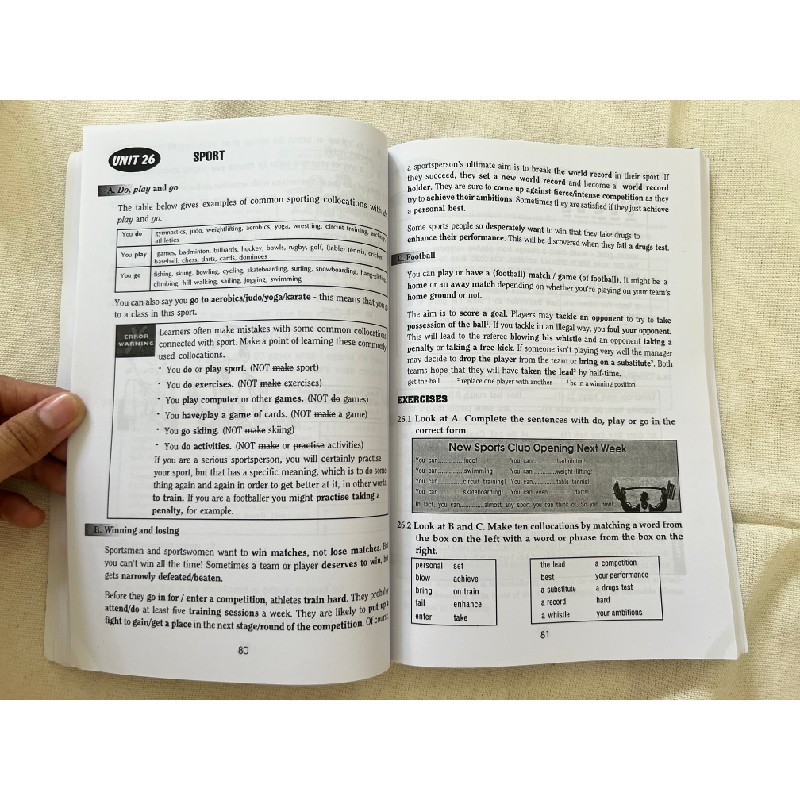 English Collocations in use Intermediate 7572