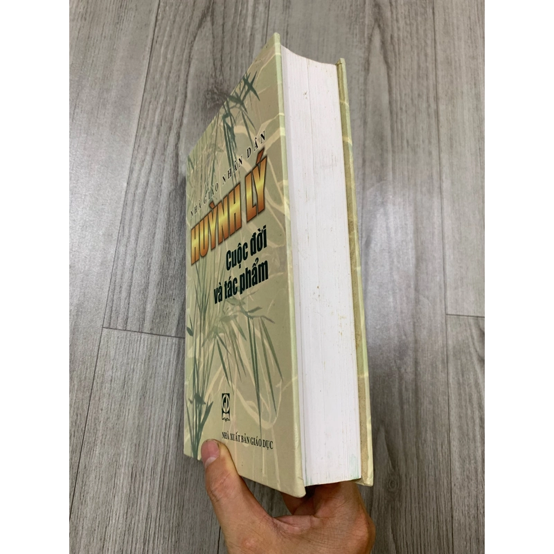 Nhà giáo nhân dân Huỳnh Lý - cuộc đời và tác phẩm. 999 463759