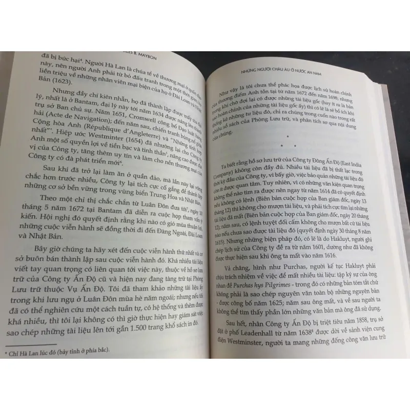 Những Người Châu Âu ở Nước An Nam của Charles B. Maybon 699039