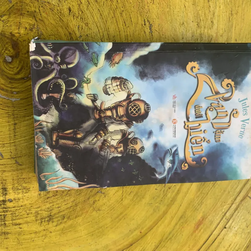 COMBO GIÓ LÙA TRONG LIỄU- 2 VẠN DẶM DƯỚI BIỂN- TÚP LỀU CỦA BÁC TÔM 746645