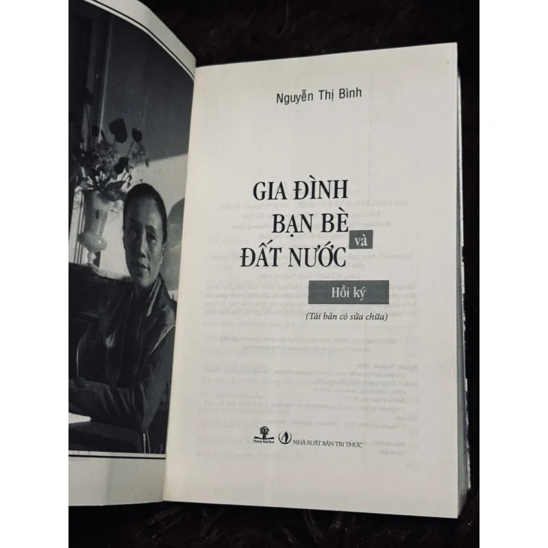 Gia đình, bạn bè, đất nước 1042795