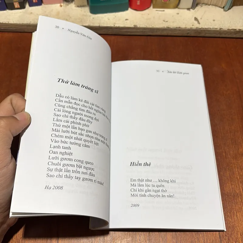 [Thủ Bút] - II Thơ: Đôi Bờ Thời Gian - Nguyễn Văn Gia - 2010 791499