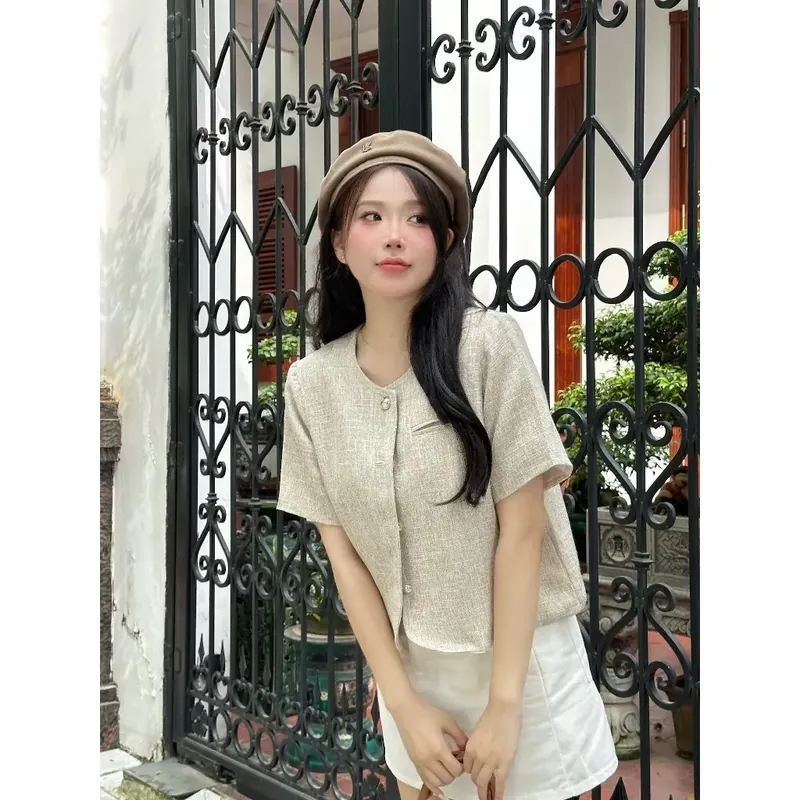 Áo blazer cổ tròn nữ cộc tay họa tiết túi 605088