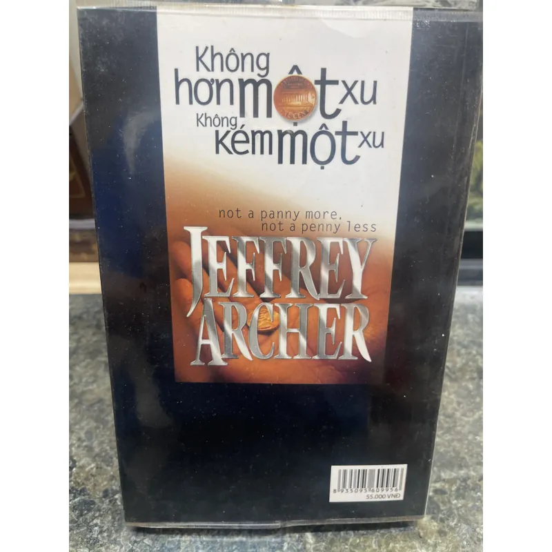 Không hơn một xu, không kém một xu Jefferay Archer 713307