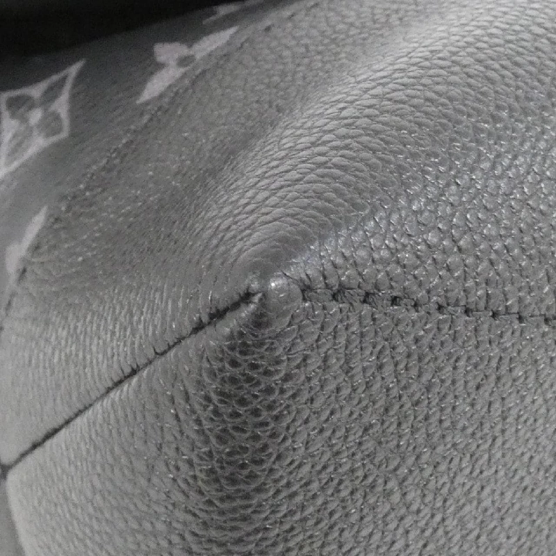 Túi đeo chéo Louis Vuitton Monogram Eclipse Soumure M45911 611329