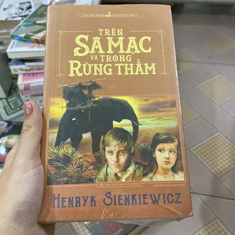 Trên sa mạc và trong rừng thẳm  729279