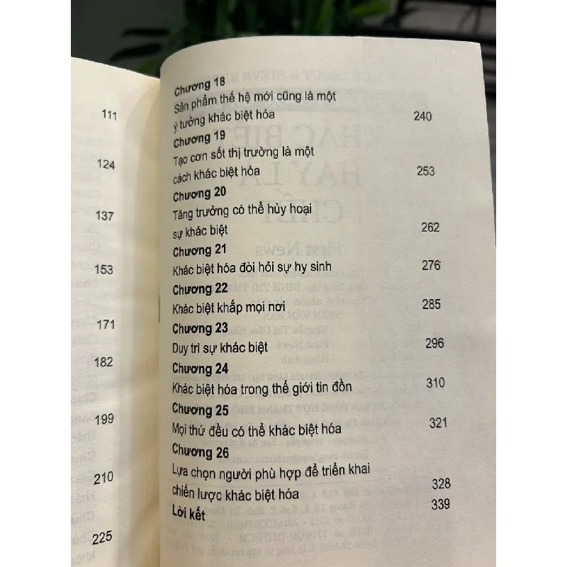 Khác biệt hay là chết (Differentiate or Die) – Jack Trout, Steve Rivkin 571301