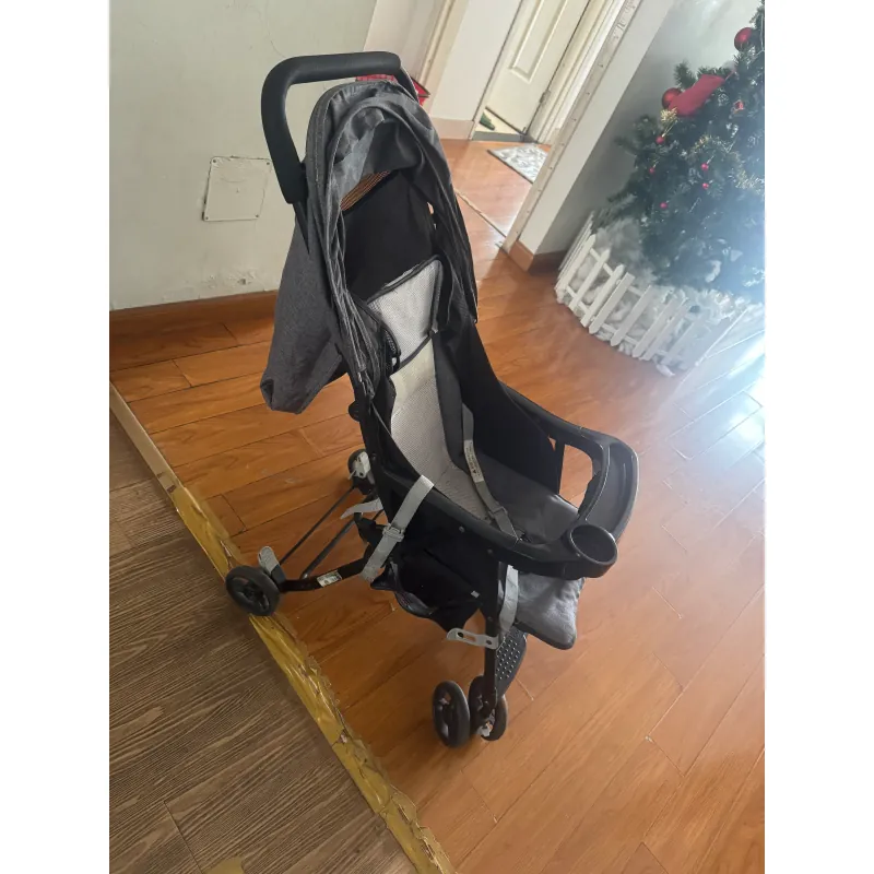 Xe đẩy em bé 3 bánh màu xám cho bé sơ sinh và trẻ nhỏ 759587