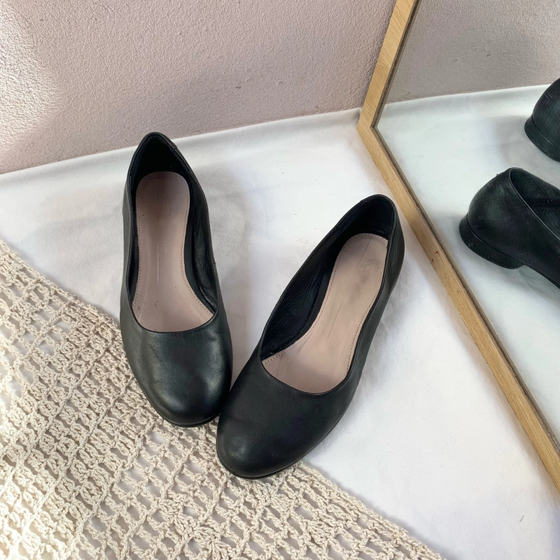 [Giày 2hand] giày bệt hiệu Ecco - size 36.5 500262
