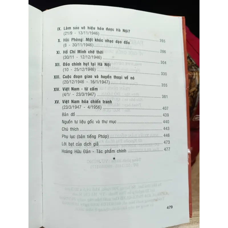 Paris Sài Gòn Hà Nội  930711