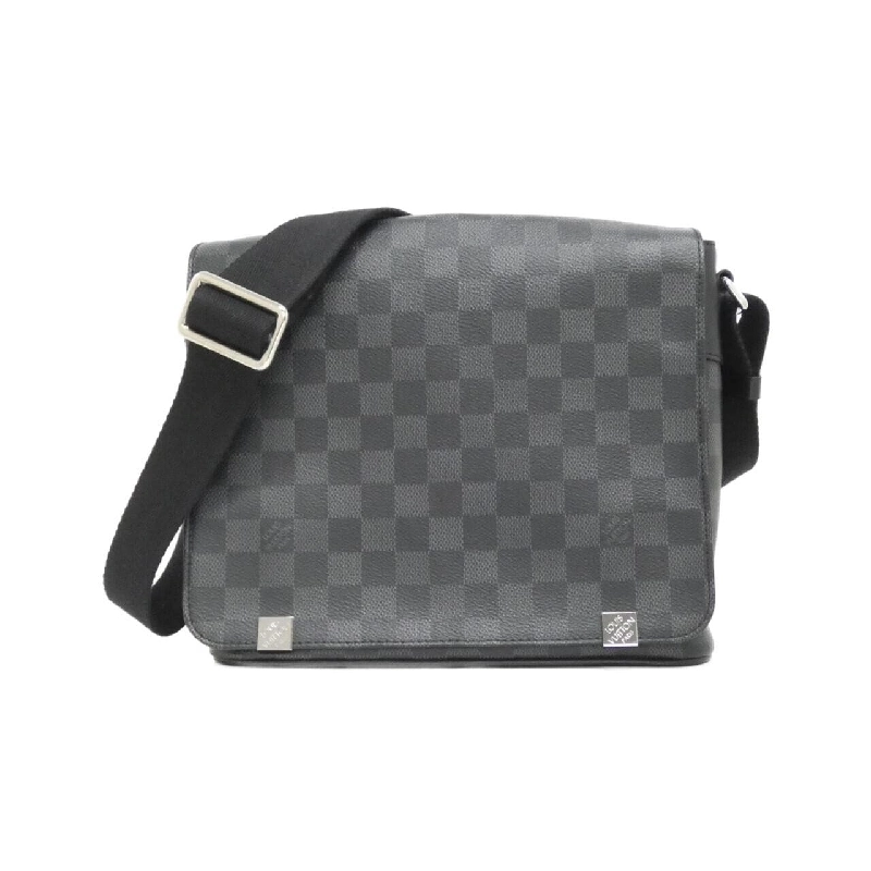 Túi đeo vai Louis Vuitton Damier Graphite District PM N41028 613271