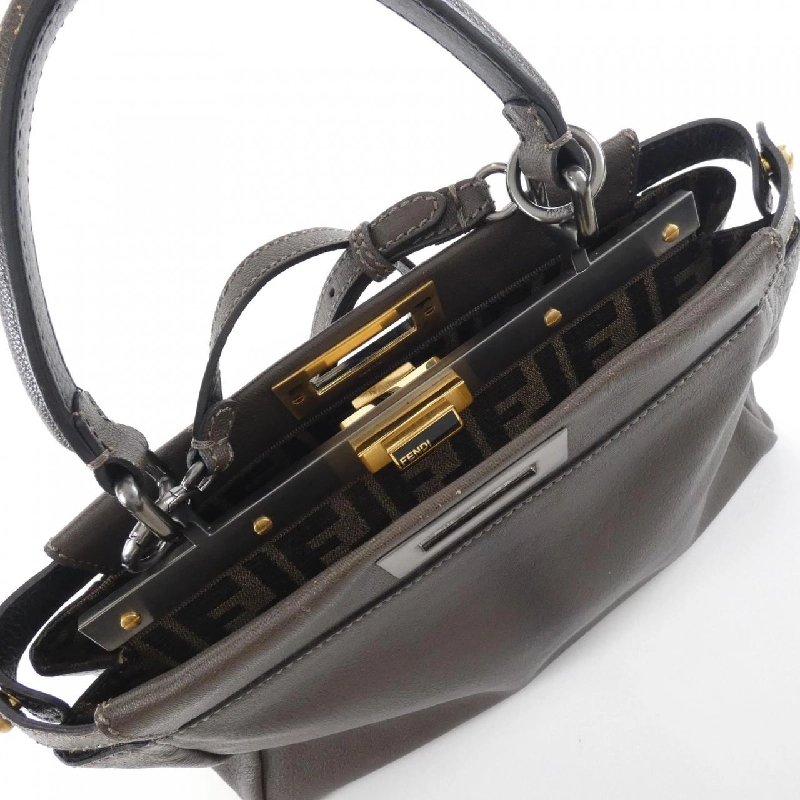 Túi Fendi Peekaboo 8BN211 BLA 616442