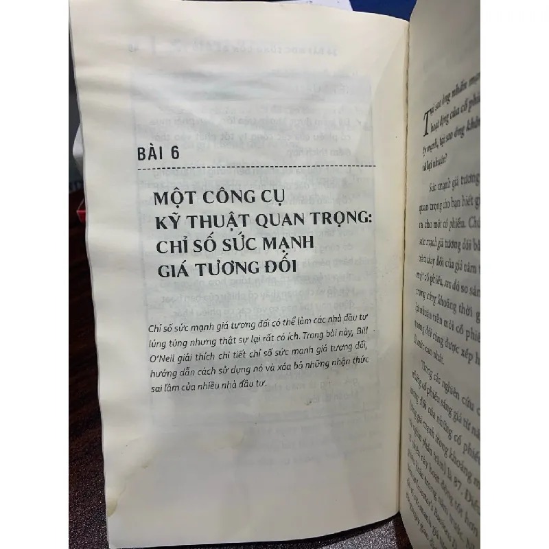 24 bài học sống còn từ thị trường chứng khoán – William J. O’Neil 559690