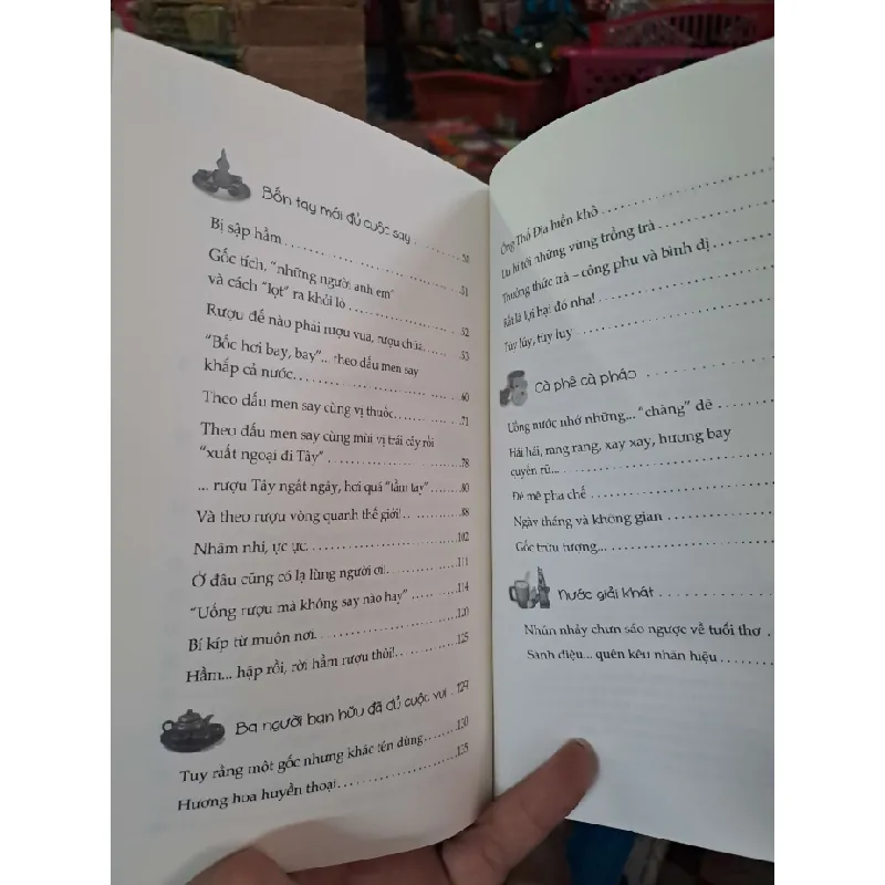 Sài Gòn chuyện tập tàng - Lê Lade - 2018 mới 90% - VĂN HỌC - HCM0111 628922