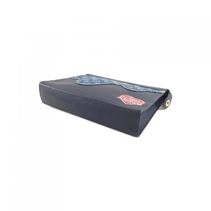 Túi xách Louis Vuitton Monogram Drip Pochette Voyage M45961 619942