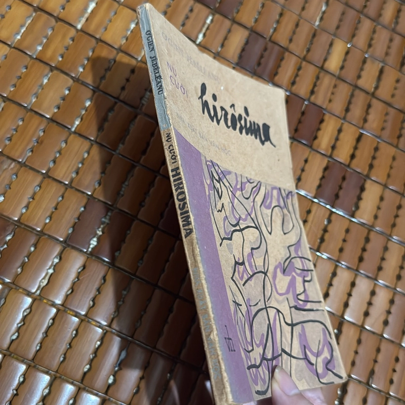 Nụ cười Hiroshima 519645