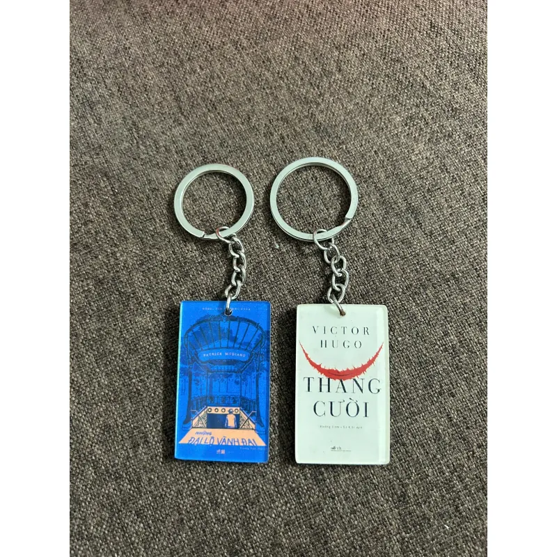 Móc khóa sách: Những đại lộ vành đai + Thằng cười 732275