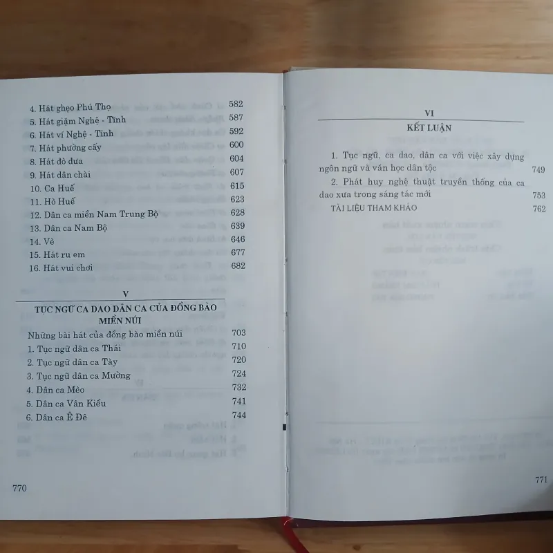 Tục Ngữ - Ca Dao - Dân Ca Việt Nam (Vũ Ngọc Phan) 974894