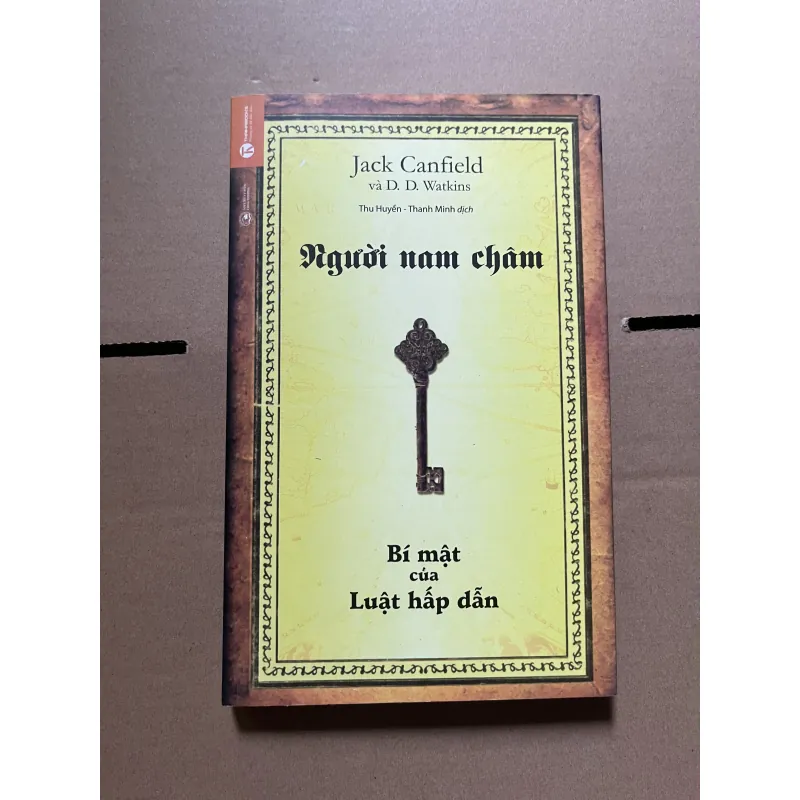 Người nam châm 1030571