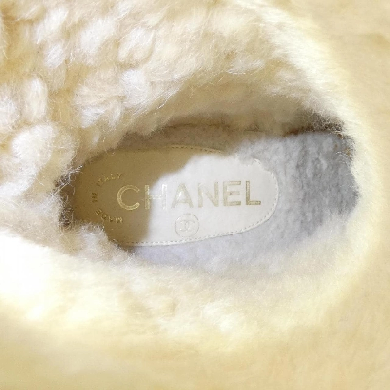 Giày bốt dài CHANEL 661964