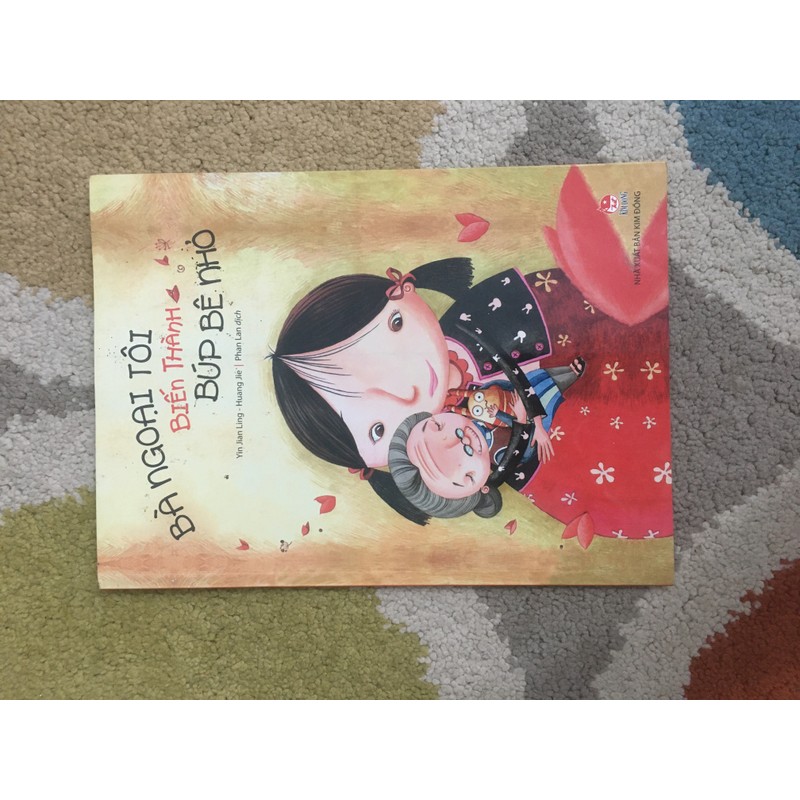 Bà Ngoại tôi biến thành búp bê nhỏ 92338
