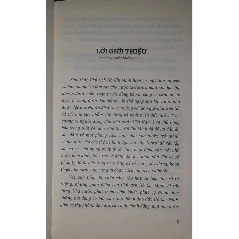 Chủ tịch Hồ Chí Minh với cuộc hành trình của thời đại: Đường đi tới tương lai  694060